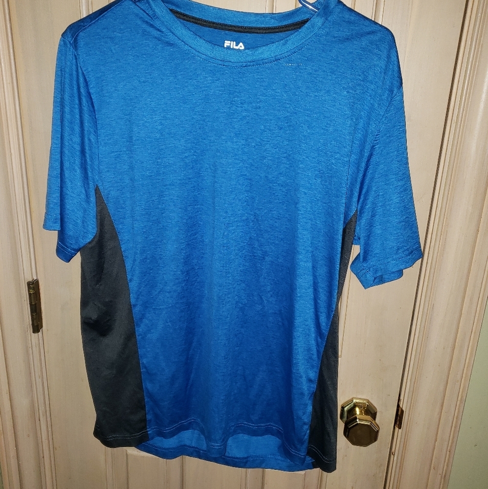 Mens sz M Fila Athletic shirt blue and gray EUC Workout